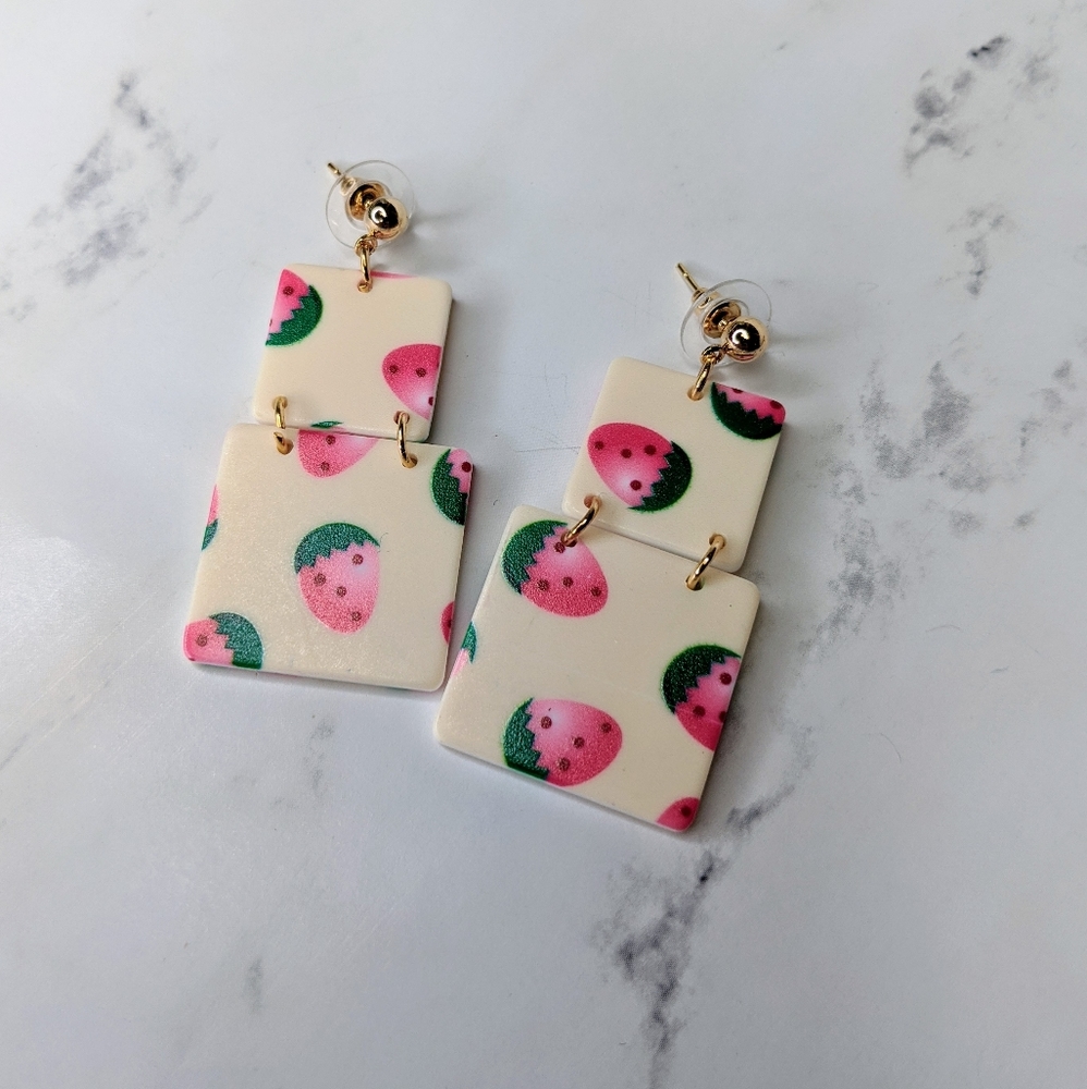 💞 Lightweight Colorful Earring Collection - Picture 3 of 4